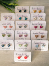 Load image into Gallery viewer, Vida Hearts Gold