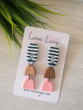 Load image into Gallery viewer, Stacey girl