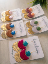 Load image into Gallery viewer, Verity