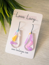 Load image into Gallery viewer, Lacy