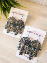 Load image into Gallery viewer, Areca Palms - Black