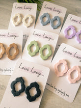 Load image into Gallery viewer, Soraya Studs