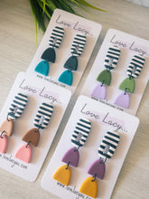 Load image into Gallery viewer, Stacey girl