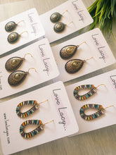 Load image into Gallery viewer, Azari