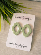 Load image into Gallery viewer, Soraya Studs