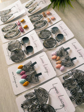 Load image into Gallery viewer, Areca Palms - Black