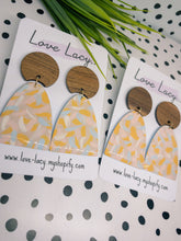 Load image into Gallery viewer, Alice