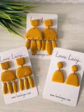 Load image into Gallery viewer, Josie Dangles