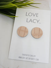 Load image into Gallery viewer, Leather Maxi Studs