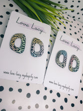 Load image into Gallery viewer, Lucy