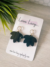 Load image into Gallery viewer, Lotti Dangles