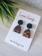 Load image into Gallery viewer, Frankie Redtone