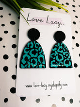 Load image into Gallery viewer, Eboni Collection