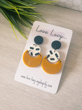 Load image into Gallery viewer, Cleo Tri Moons