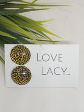 Load image into Gallery viewer, Leopard Maxi Studs