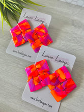 Load image into Gallery viewer, April