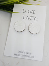 Load image into Gallery viewer, Leather Maxi Studs