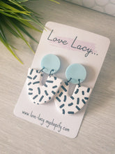 Load image into Gallery viewer, Cleo Upside Arch