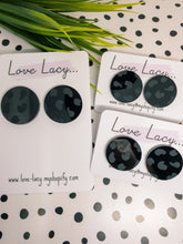 Load image into Gallery viewer, Cheetah Studs - Solid Colour
