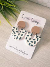 Load image into Gallery viewer, Cleo Upside Arch