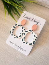 Load image into Gallery viewer, Cleo Abstract Squares