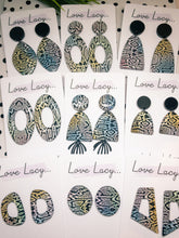 Load image into Gallery viewer, Lucy