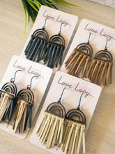 Load image into Gallery viewer, Shireen Leather
