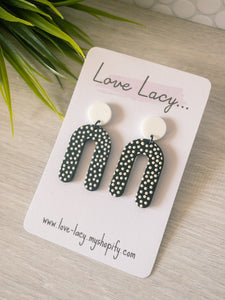 Spotty Anne Dangles