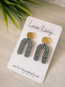 Spotty Anne Dangles